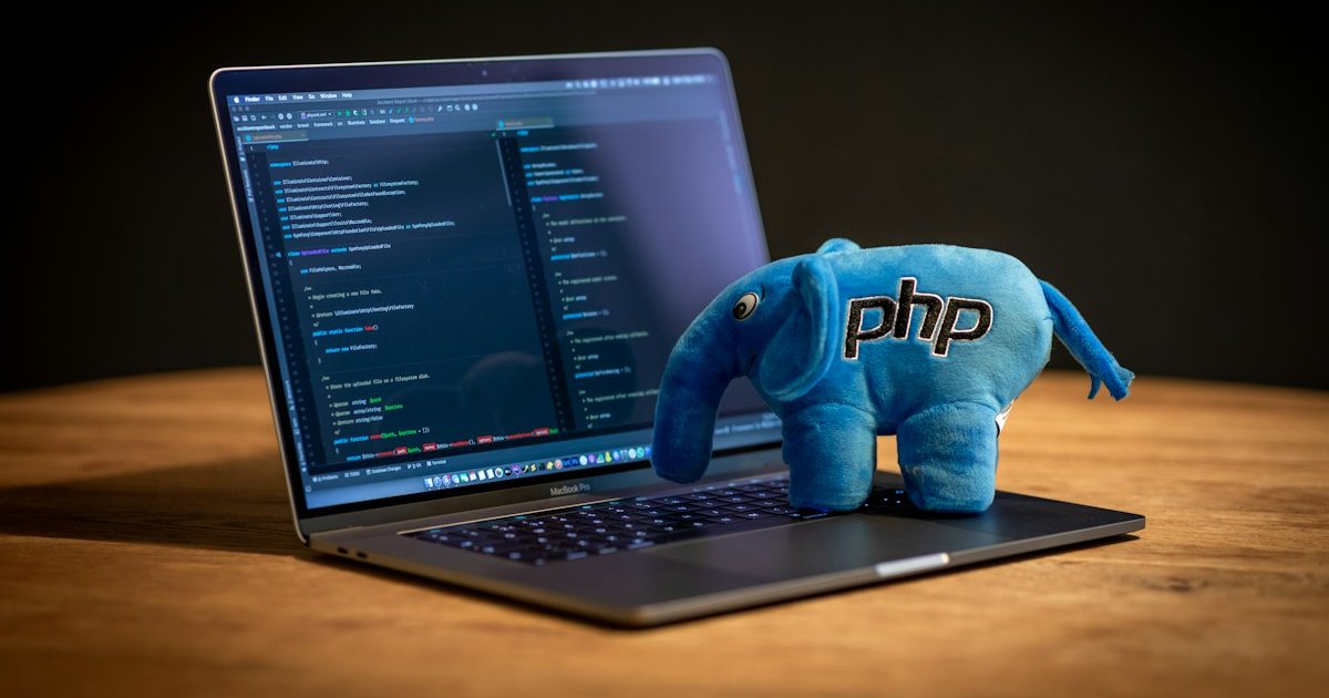 PHP 보안 취약점 PHP2Shell 대응 가이드: 영향 버전, 긴급 조치, PHP 버전 업그레이드 비용